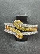 CERTIFIED BRAND NEW LADIES 14K WHITE AND YELLOW GOLD DIAMOND RING.