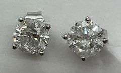 CERTIFIED 14KT SOLID WHITE GOLD DIAMOND STUD EARRINGS