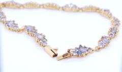 Pleasing Yellow Gold Tanzanite Cluster Bracelet