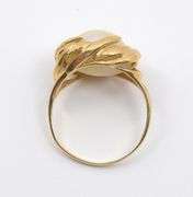 Feminine 14k Mobe Pearl Ring