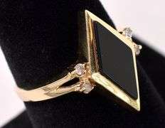 Magnificent Black Onyx and Diamond Ring In Yellow Gold