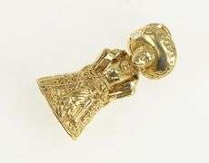 14K Yellow Gold 3D Traditional Mexican Dress Lady Sombrero Pendant