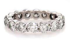 4.00ctw Round Diamond Eternity Wedding Band Ring in Platinum