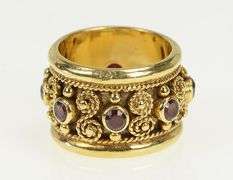 14K Yellow Gold Ornate Etruscan Revival Ruby Elaborate Band Ring