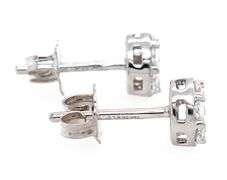 0.33ctw Diamond Cluster Stud Earrings in 14K