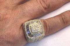 GLAMOROUS 14K YELLOW GOLD MULTI DIAMOND MEN’S RING