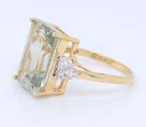 10KT Yellow Gold Radiant Green Amethyst Ring