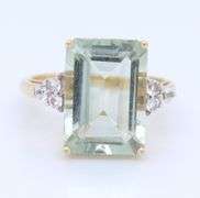 10KT Yellow Gold Radiant Green Amethyst Ring