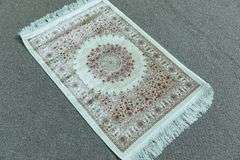 100% Silk Turkish 1.7x2.4