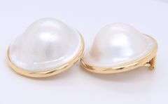 Elegant Yellow Gold 25mm Mabe Pearl Earclip Earrings