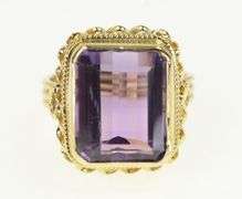 14K Yellow Gold Emerald Cut Amethyst Vintage Cocktail Ring