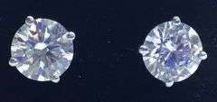 LUXURIOUS AND ELEGANT 14K WHITE GOLD LAB GROWN DIAMOND STUD EARRINGS