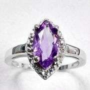 4/5 CT AMETHYST STERLING SILVER RING