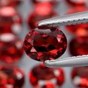 Set of 16 top red VS Garnets weighing 7.20 carats