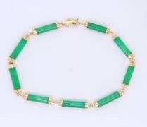 Elegant Yellow Gold Green Jade Barrel Link Bracelet