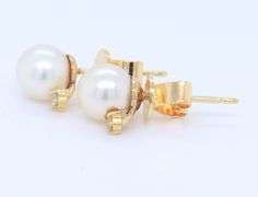Nice Yellow Gold 7mm Pearl with Diamond accents Stud Earrings