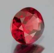 Simply lovely 1.68ct cherry Rhodolite Garnet