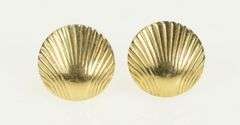 14K Yellow Gold Scallop Sea Shell Ocean Beach Motif Stud Earrings