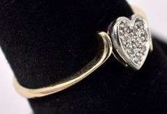 Lovely Diamond Heart Ring In Yellow Gold