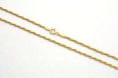 Practical 14k YG Pendant Necklace