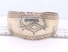 Vintage Navajo Sterling Silver Cuff