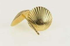 14K Yellow Gold Scallop Sea Shell Ocean Beach Motif Stud Earrings
