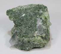Gorgeous color! 885ct rough Diopside