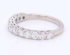 Dazzling White Gold 1.05ctw Diamond Band