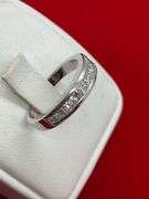 CERTIFIED 14K WHITE GOLD AND DIAMOND BAND.