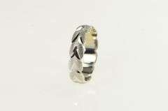 14K White Gold 5.9mm Vine Leaf Pattern Wedding Band Ring