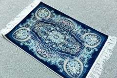 100% Silk Turkish 1.7x2.5