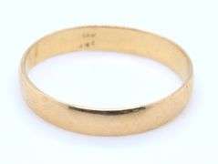 Simple Yellow Gold Wedding Band