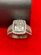 CERTIFIED BRAND NEW 14K WHITE GOLD AND DIAMOND RING.