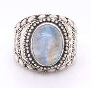 Vintage 925 Sterling Silver Moonstone Ring