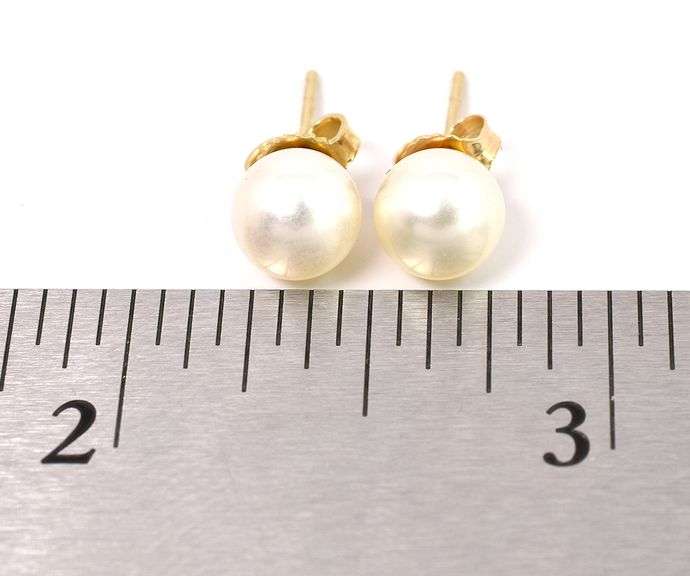 Calmly White Pearl Stud Earrings in 14K Yellow Gold