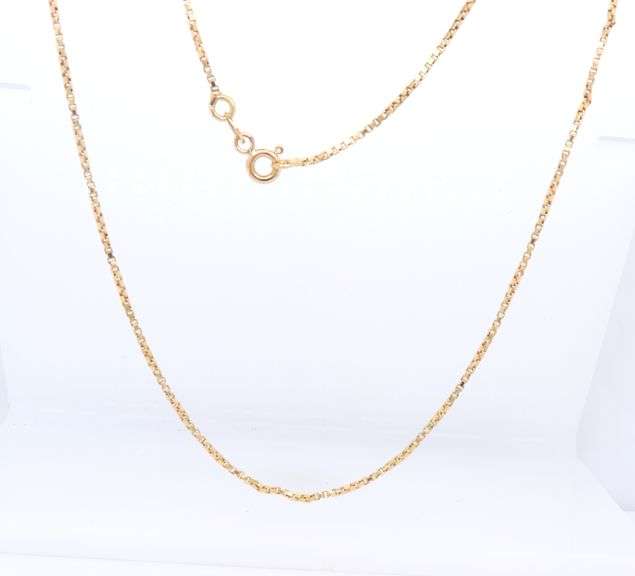 Simple Yellow Gold Box Chain Necklace