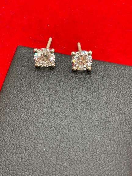 CERTIFIED BRAND NEW  LAB GROWN DIAMOND STUD EARRINGS 1.50 CARAT
