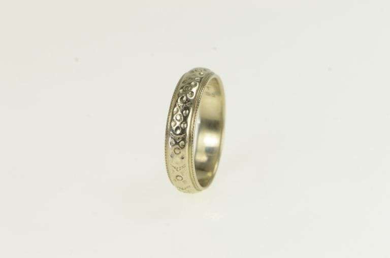 14K White Gold 4.8mm 1940's Ornate Blossom Wedding Band Ring