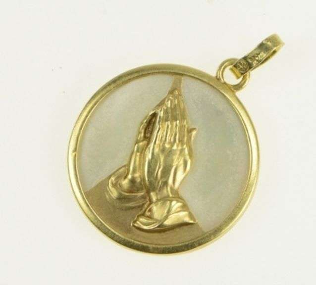 14K Yellow Gold Mother of Pearl Prayer Hands Faith Charm/Pendant