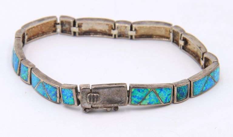 Group Lot of  Vintage 925 Sterling Silver Jewelry