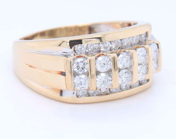 Majestic Yellow Gold 1.50ctw Gent's Diamond Band