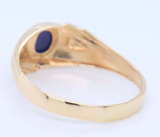 Gent's Yellow Gold oval Star Sapphire and Diamond Ring