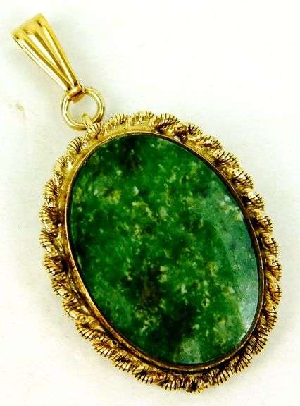 Vintage Gold Filled Green Jade Pin/Pendant Combination