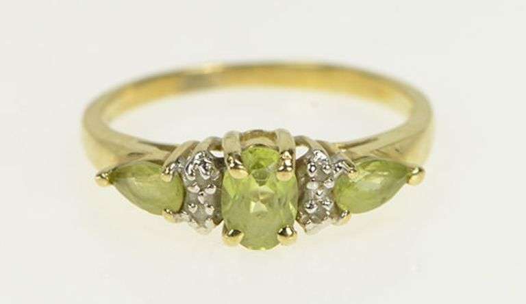 10K Yellow Gold Oval Peridot Diamond Vintage Statement Ring