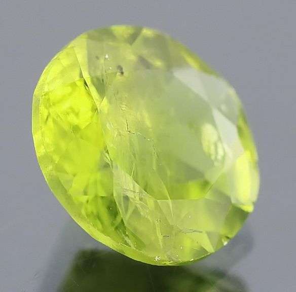Gorgeous 2.74ct yellowish green Peridot