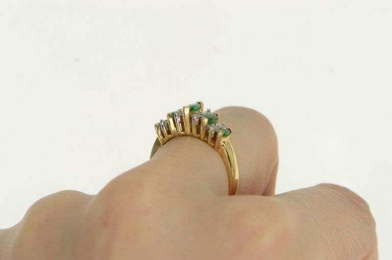 14K Yellow Gold Marquise Emerald Baguette Diamond Band Ring
