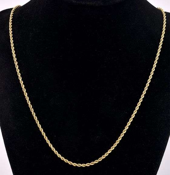 Charming Rope Chain Necklace In 14K Yellow Gold