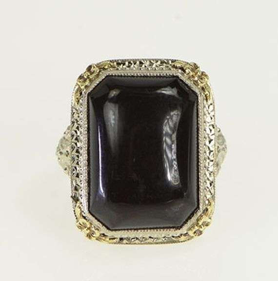 14K Yellow Gold Art Deco Black Onyx Filigree Statement Ring