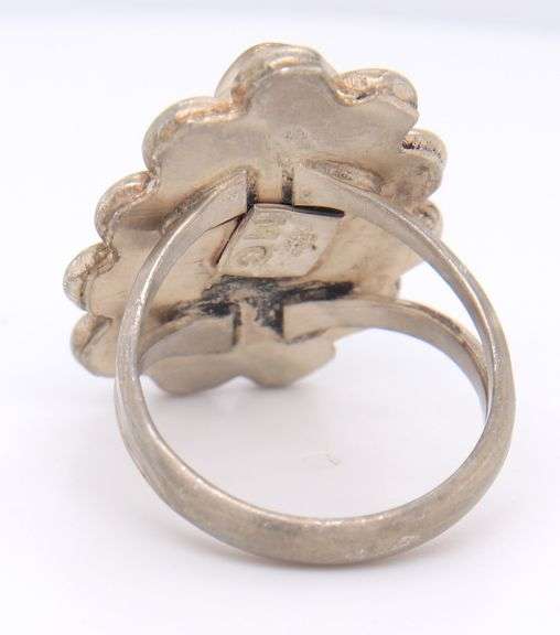 Vintage Sterling Silver Turquoise Ring