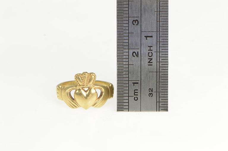 14K Yellow Gold Claddagh Celtic Loyalty Symbol Irish Ring